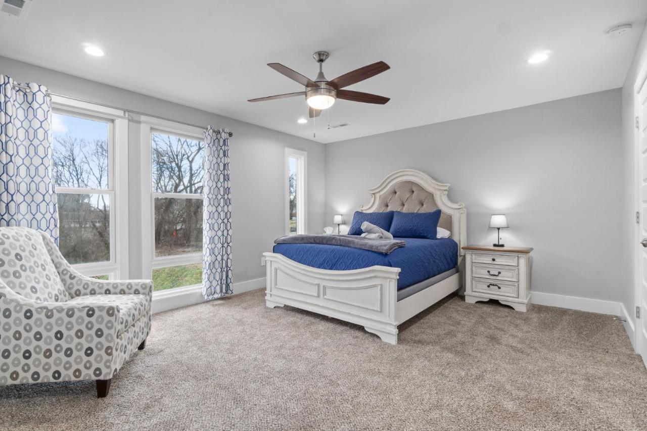 Vila Rebecca'S Downtown Luxury Living Clarksville Exteriér fotografie