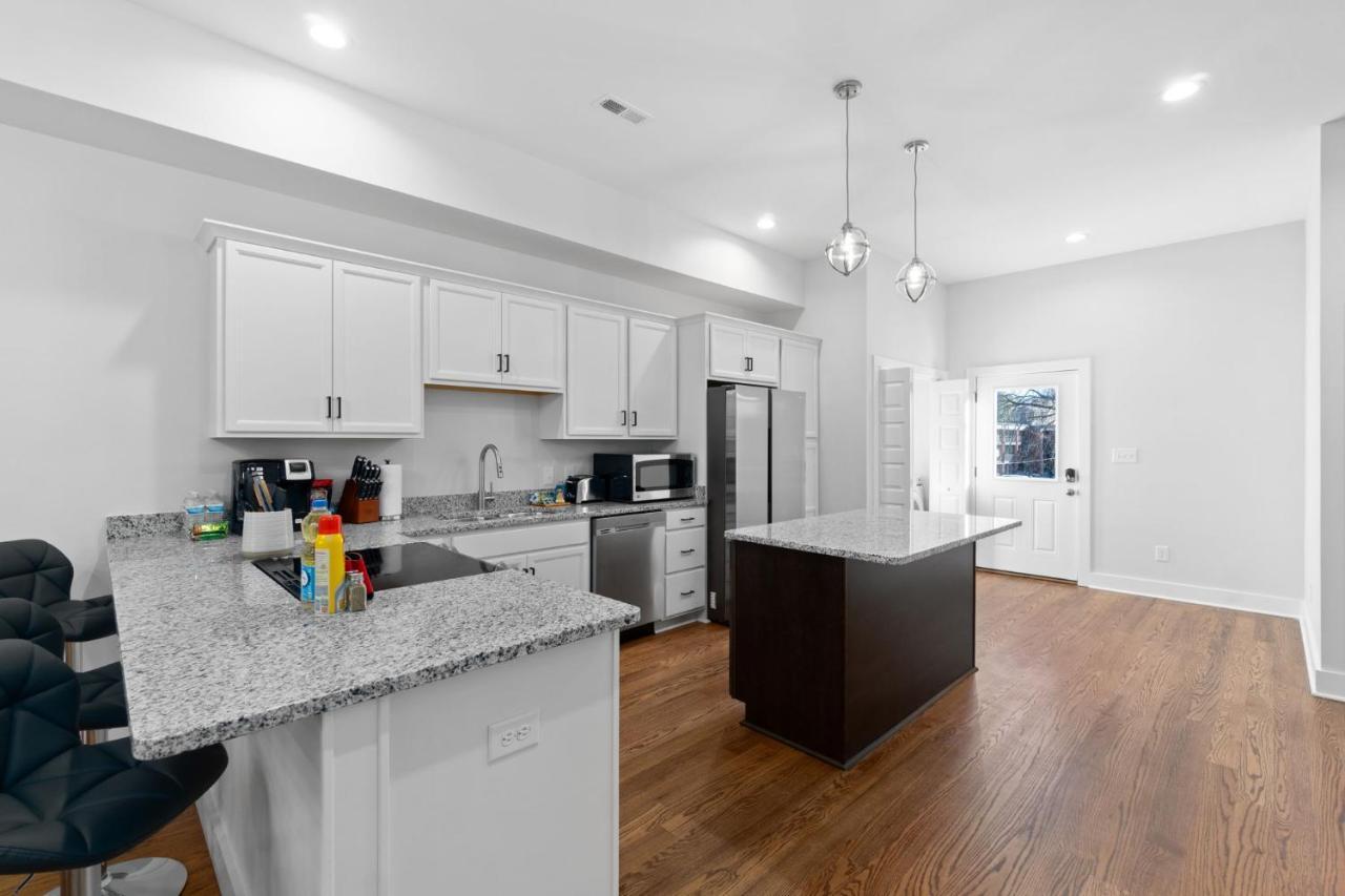 Vila Rebecca'S Downtown Luxury Living Clarksville Exteriér fotografie