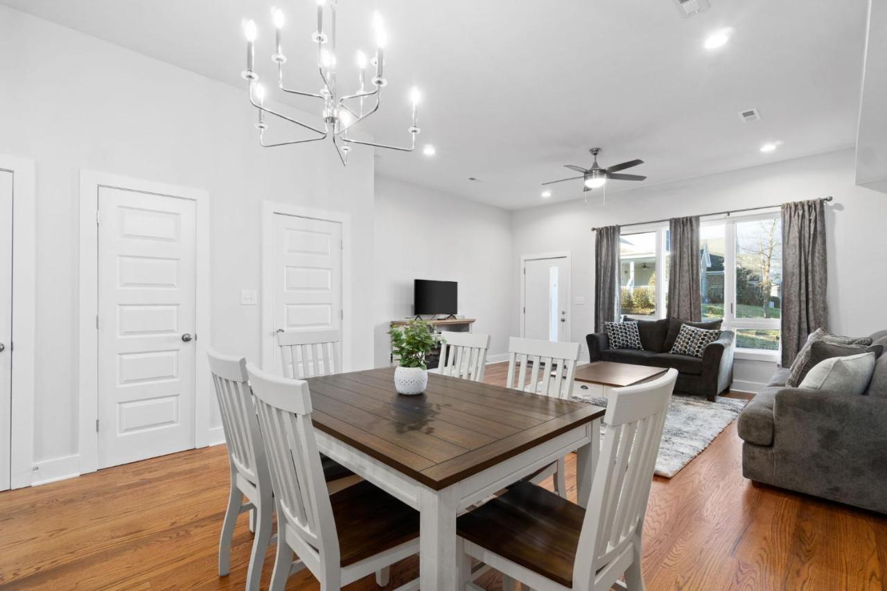 Vila Rebecca'S Downtown Luxury Living Clarksville Exteriér fotografie