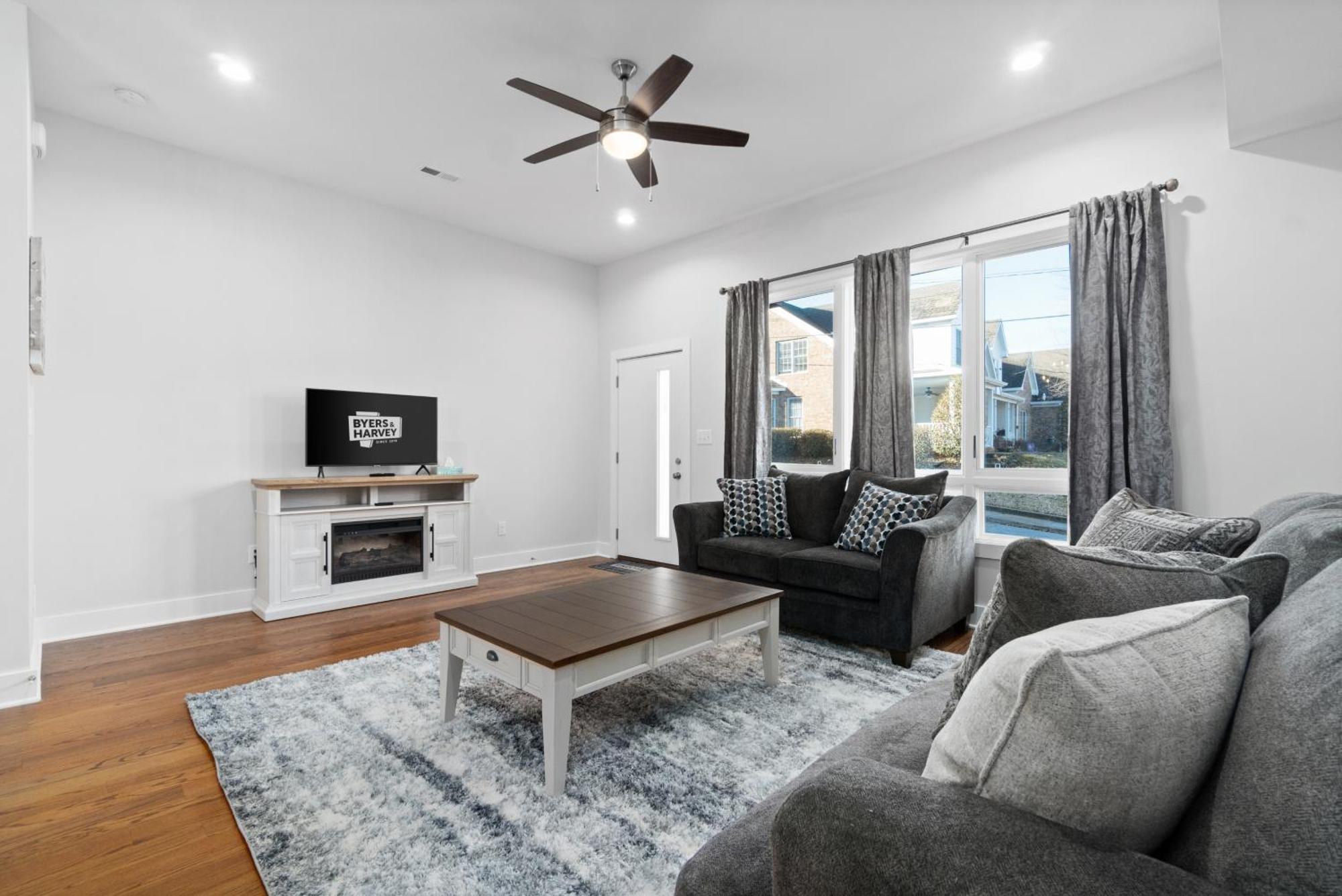 Vila Rebecca'S Downtown Luxury Living Clarksville Exteriér fotografie